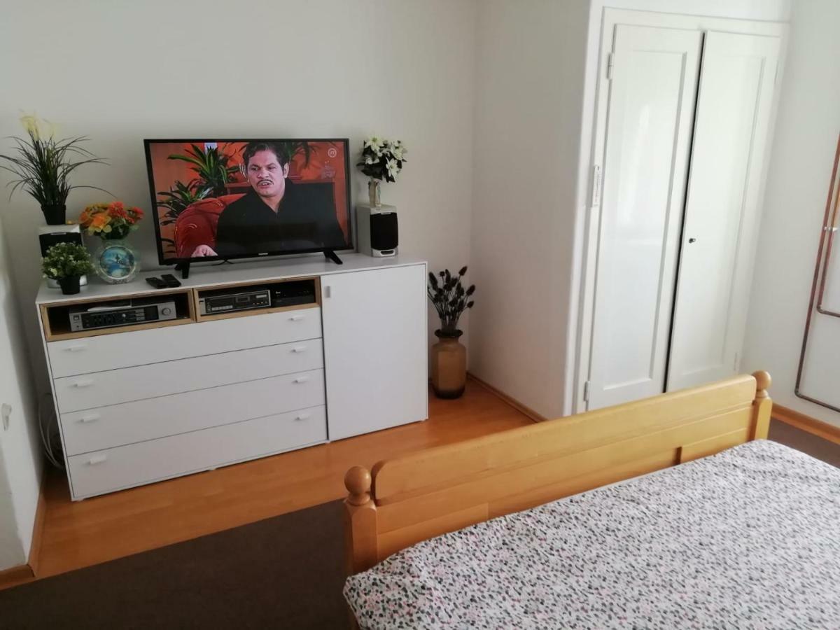 Apartment Poljak Загреб Экстерьер фото