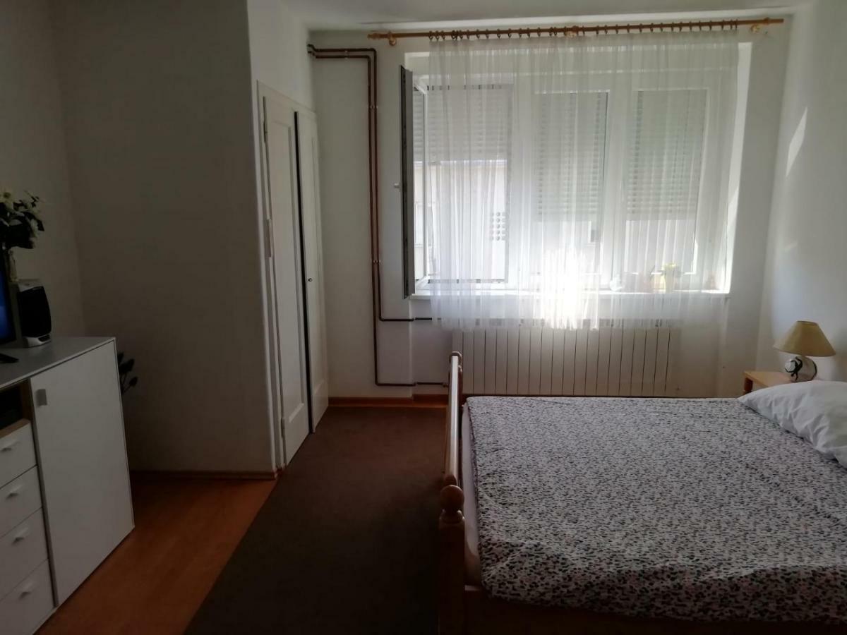 Apartment Poljak Загреб Экстерьер фото